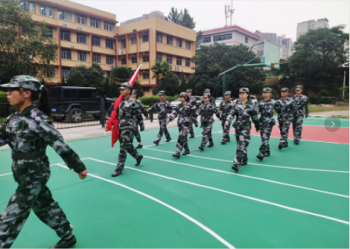 陕西北方学校新学期升国旗仪式