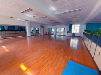 西安职高学校高陵-找人帮我列个西安所有职业高中的名单！