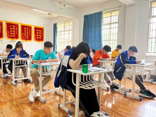 在“行走的课堂”中成长 2025暑期青春图鉴