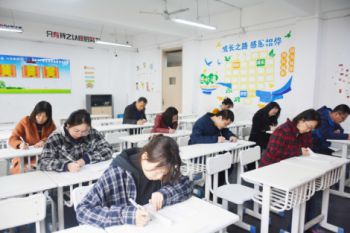 “研做高考卷提升硬实力”