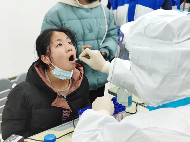 核酸采样_陕西北方工程技术学校