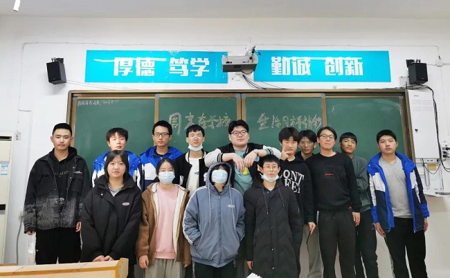 合影_陕西北方工程技术学校