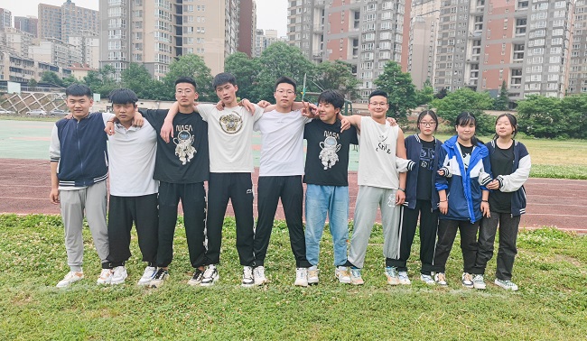 西安职业高中运动会 西安职业高中运动会