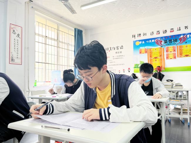 陕西北方学校月考